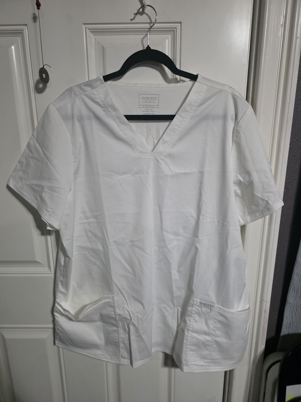Cherokee Workwear Revolution Scrub Top White 2XL WW620 Polyester Rayon Spandex