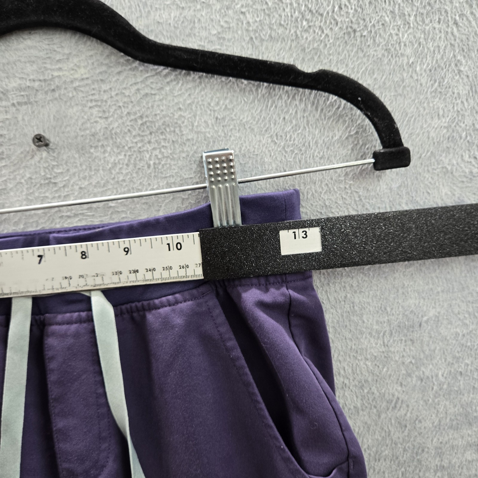 FIGS Women Scrub Pants XS/P Purple Zamora Jogger PO#2200 25″ Inseam Logo