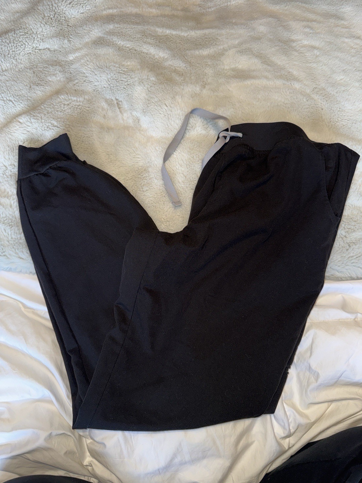 FIGS Womans regular Zamora Jogger Scrub Pants Black Size M