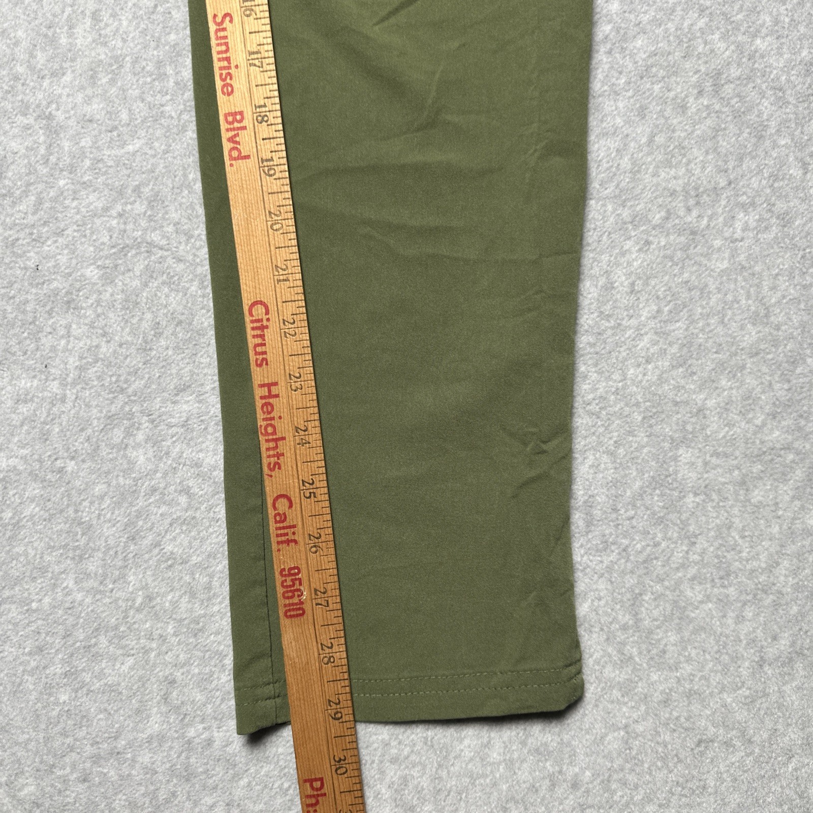 Figs Martini Olive Nepal Skinny Jogger Scrub Pants Special Edition Sz XS PO 2043