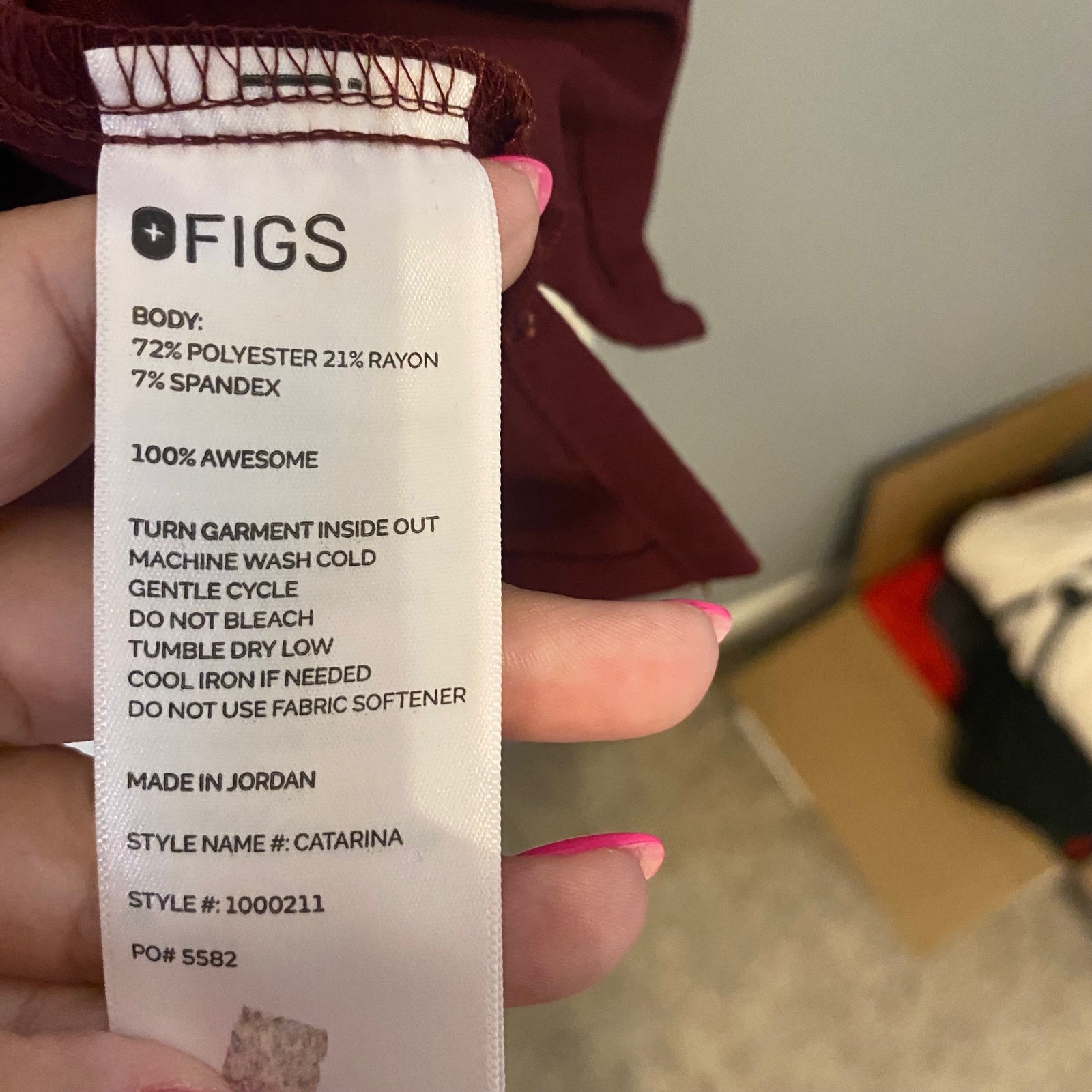 FIGS Catarina Scrub Top Womens Large Burgundy Maroon V-Neck Medical