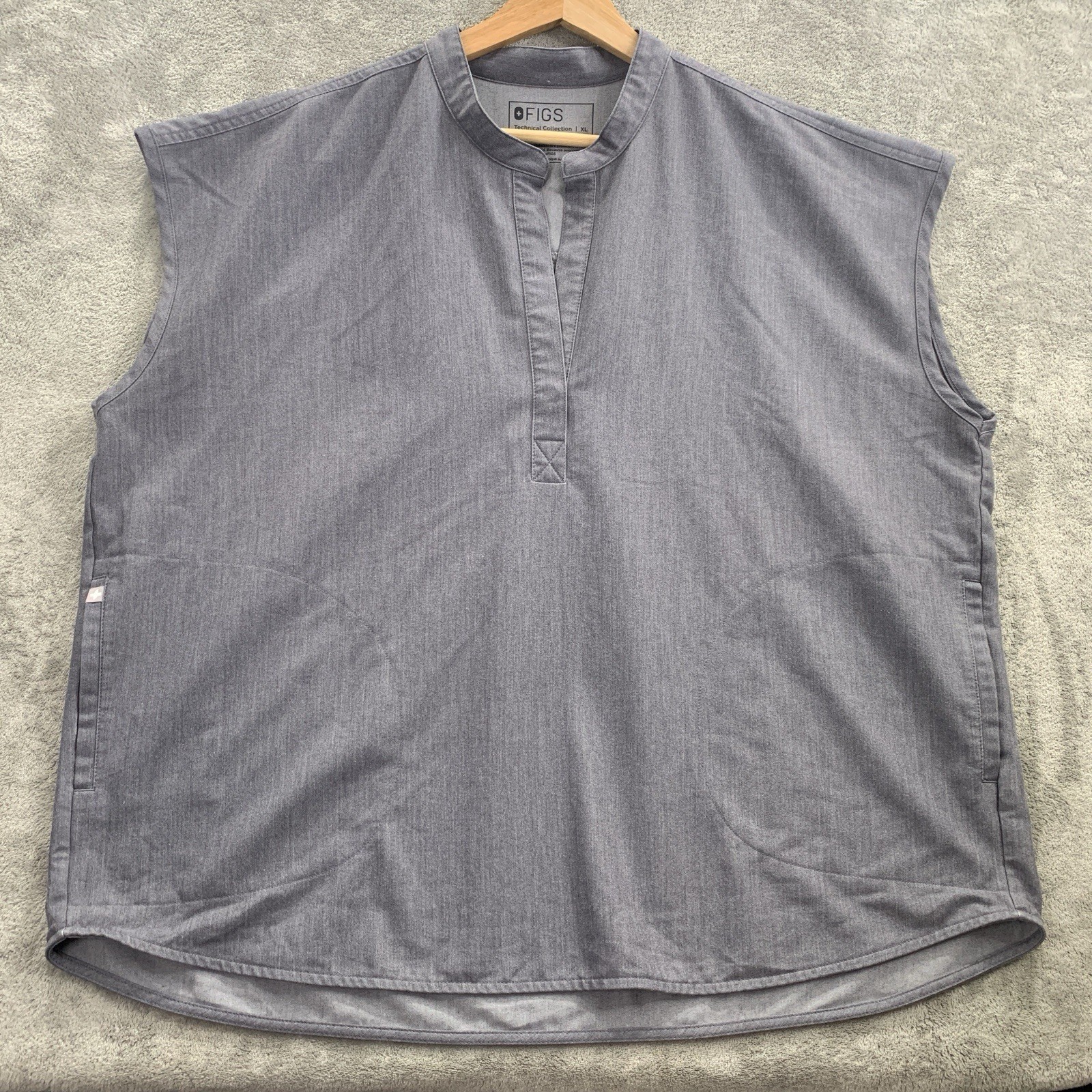 Figs Scrub Top Womens XL Graphite Technical Collection Rafaela Oversized RN