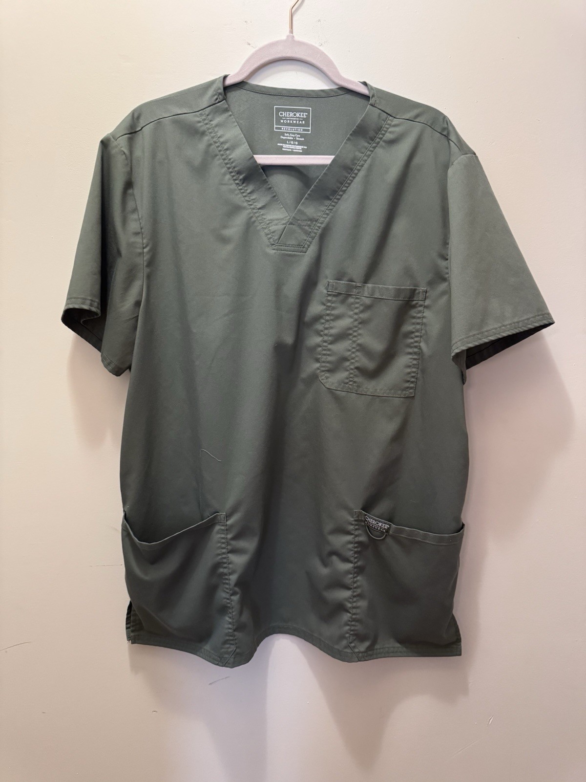 Cherokee Workwear Revolution Unisex Scrub Set Top (LARGE) & Pants (MEDIUM)