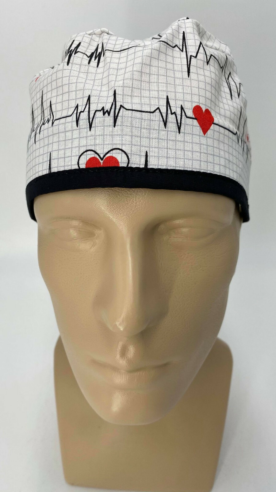 Scrub Cap Nurse Scrubs Hat Nursing Doctor Surgical Cardiologist, White w/ Hearts