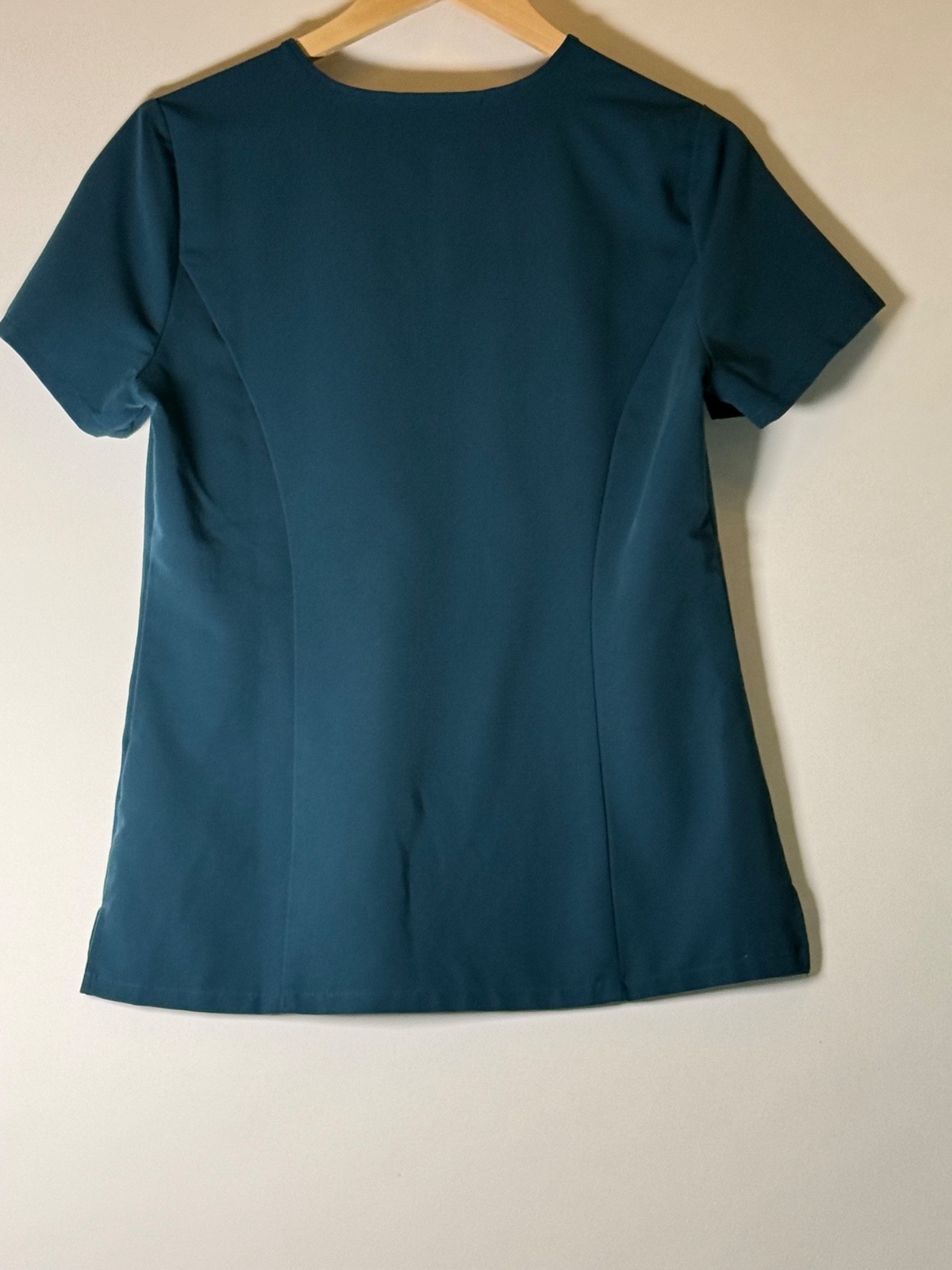 FIGS Catarina Scrub Top Womens S Teal Technical Collection One Pocket