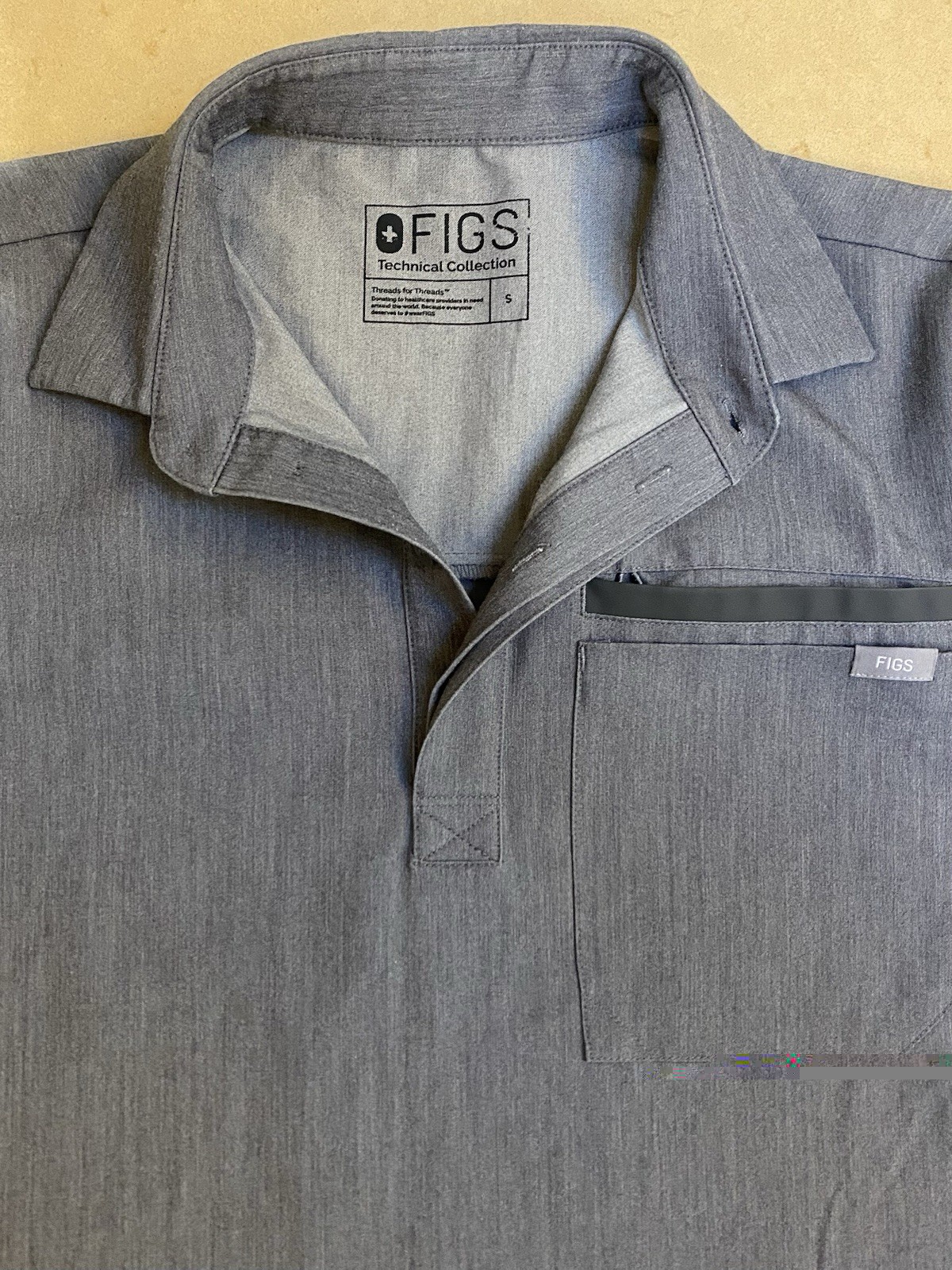 FIGS Polo Scrub Top Graphite Gray Men’s Small M20SW1005