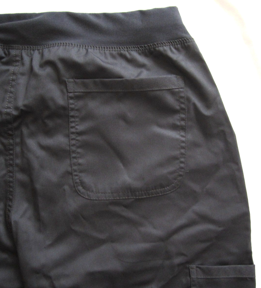 New Cherokee Workwear Revolution Women Scrub Pants Black Straight Leg Sz M WP536