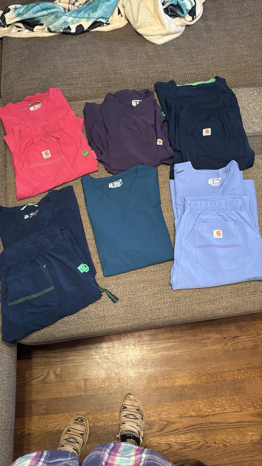Carhartt Modern Fit Medical Scrub Tops Size M and Bottoms Size S Tall Lot