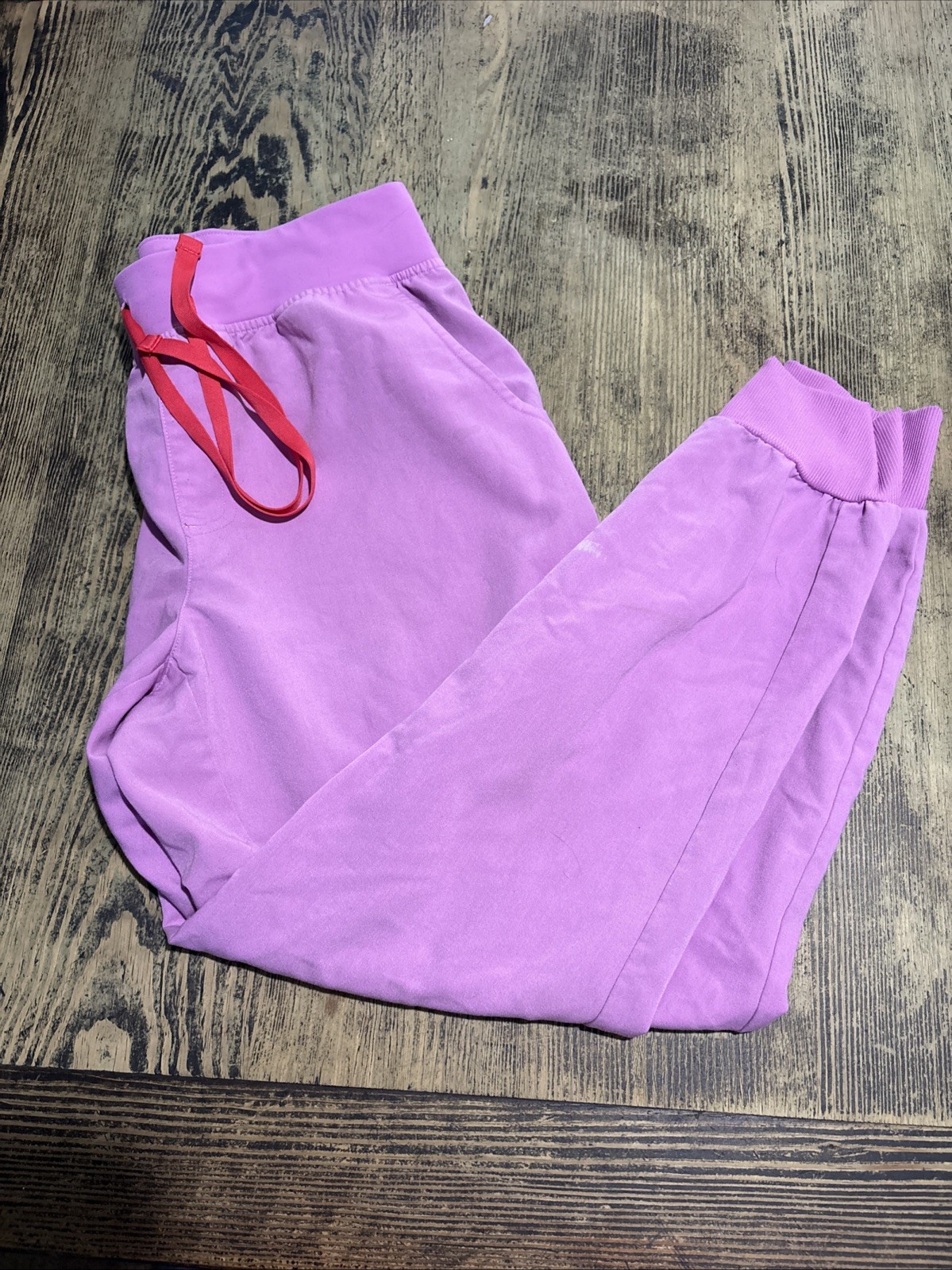 Figs Technical Collection Women’s Pink Scrub Set Size S Top Size M Petite Pants