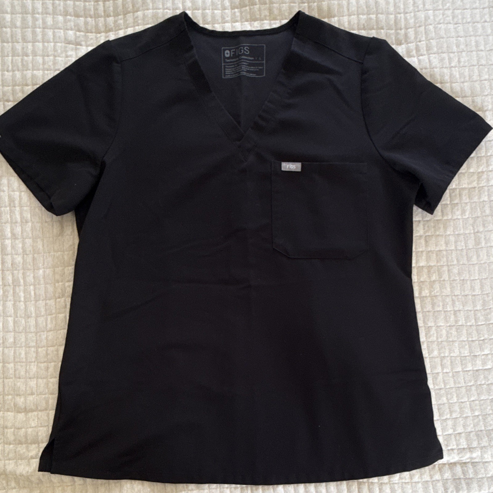 FIGS Technical Collection Black V-Neck Short Sleeve Scrub Top Womens Large