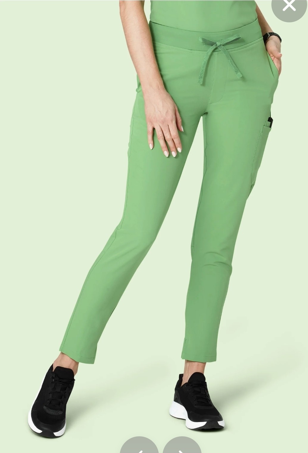 MANDALA Slim Cut, Cargo Scrub Pants Medium-Petite – Aloe Green