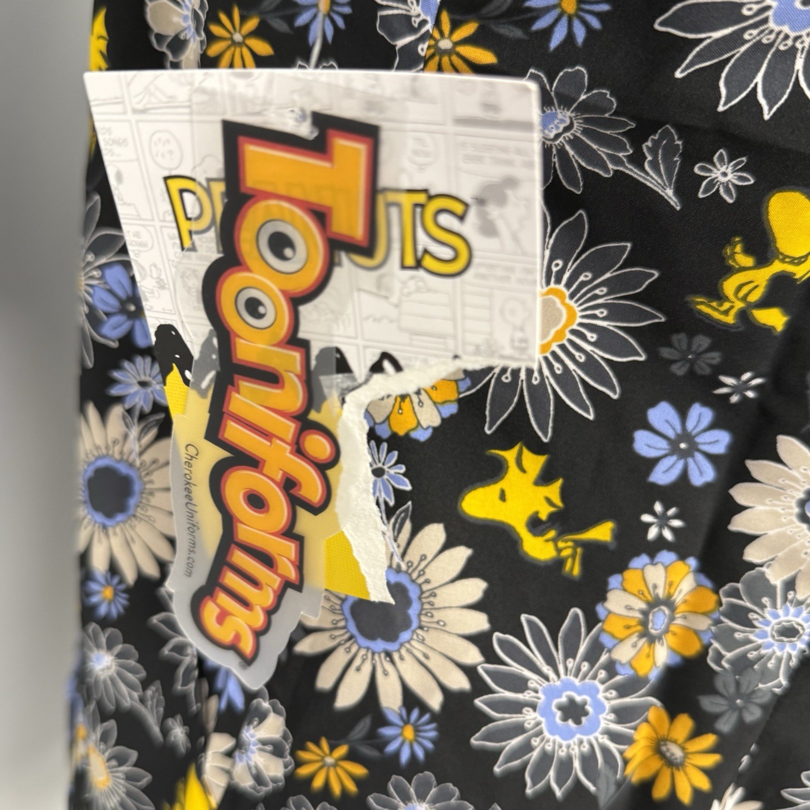 NWT Peanuts Snoopy Scrub Top 2X Black Woodstock Scrubs Cherokee Tooniforms