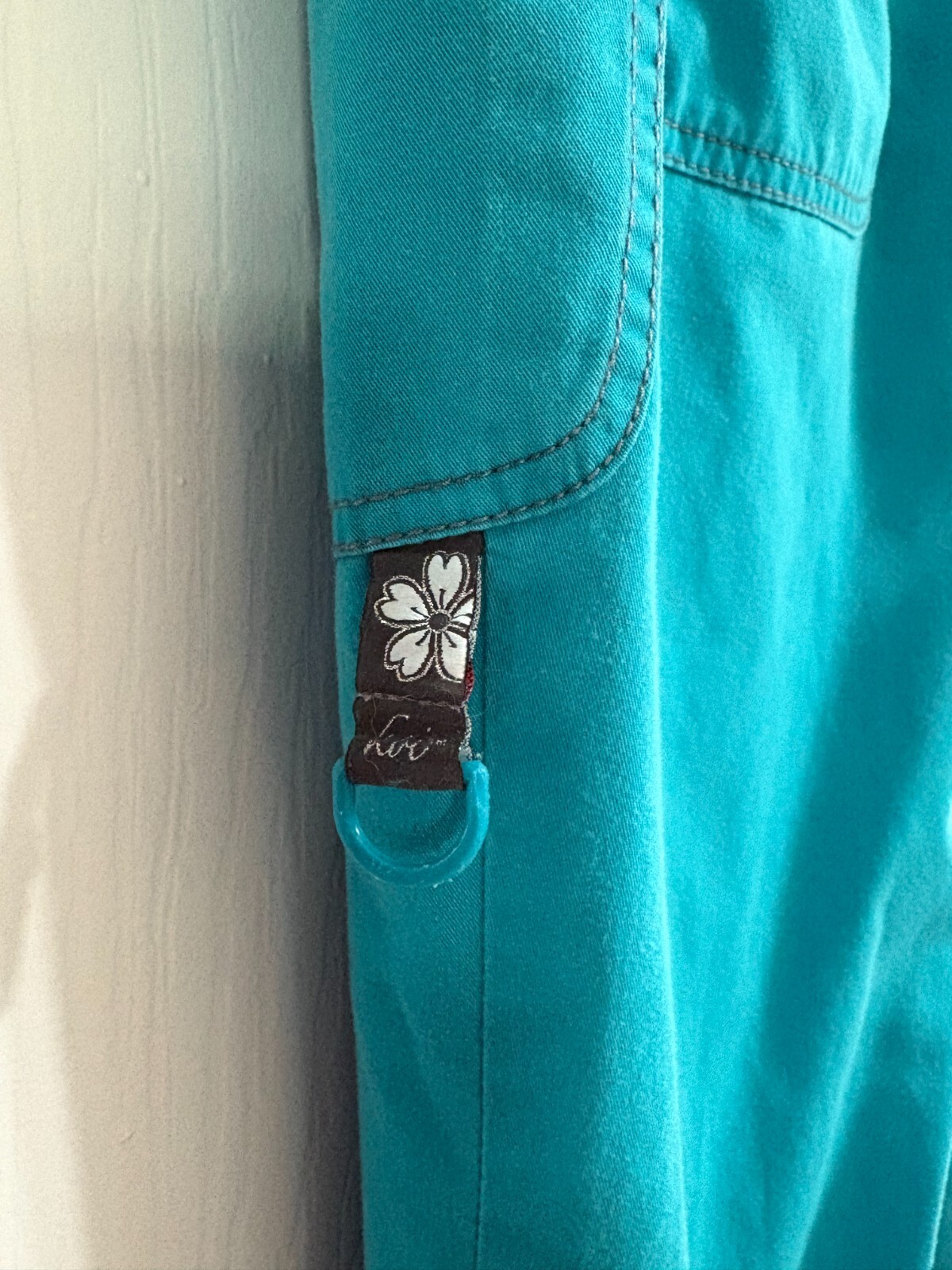 EUC Koi™ Teal Medium Women’s Scrub Pants 722 Niki™ Size M Universal Length T R P