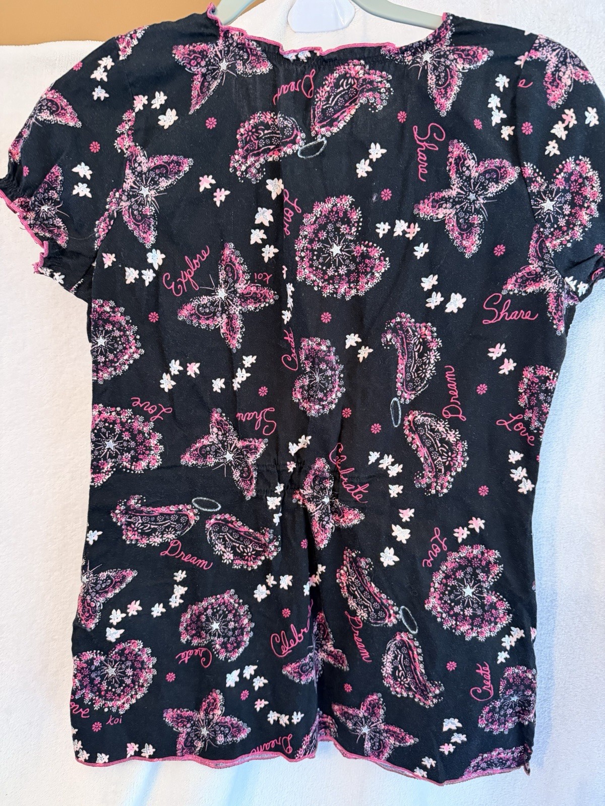 Koi Women’s XXS Butterfly Heart Print Scrub Top Sparkling Ruffle Sleeves. SC66