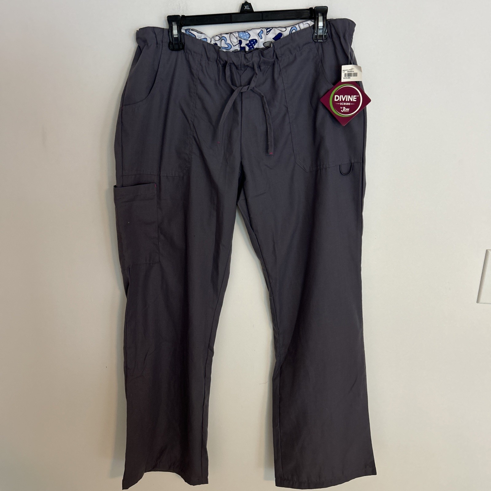 Divine Scrubs By JDM Uniforms Women’s Large NWT Grey Pockets Flare Elastic Waist