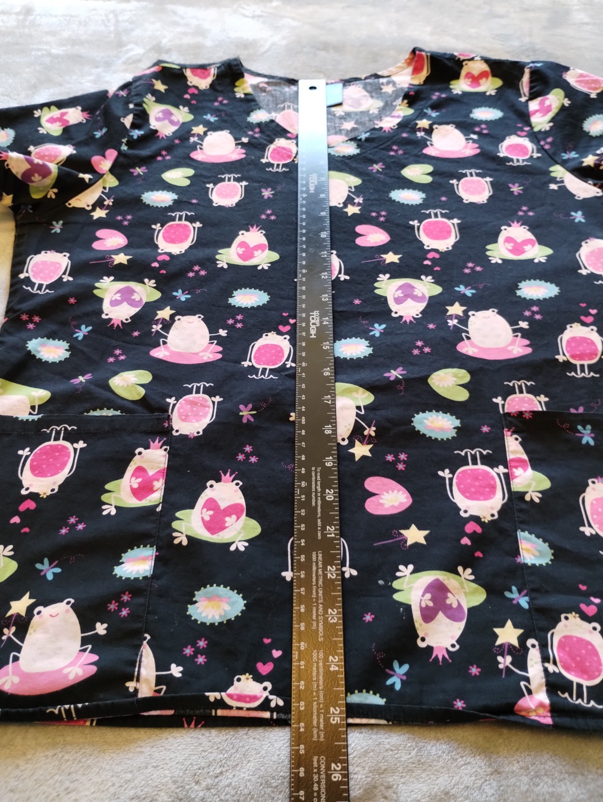 Zoe + Chloe black w/ multicolor Frogs and Lily Pads Womens Size L