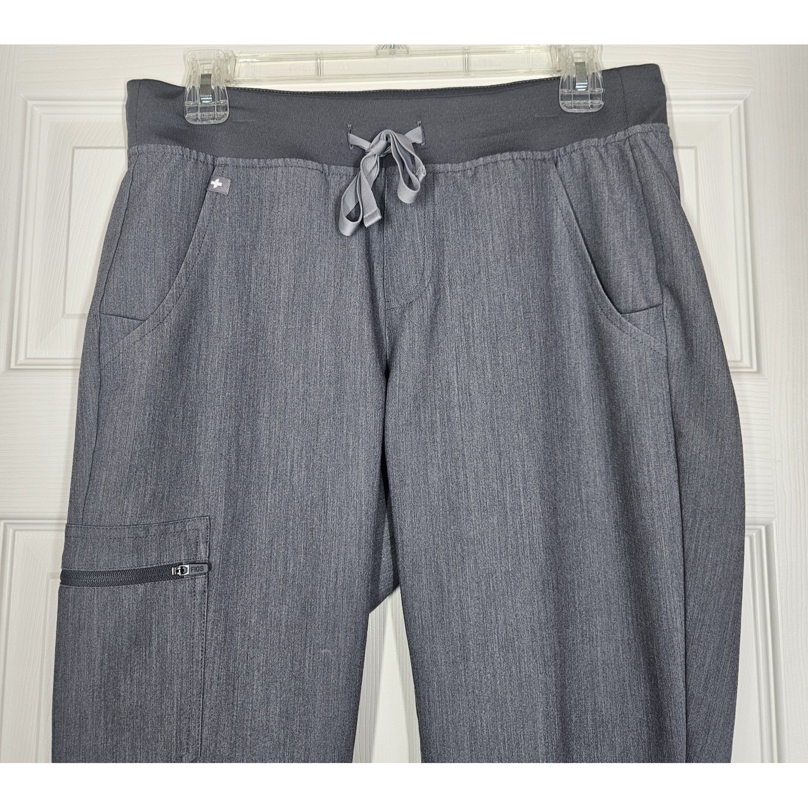2 FIGS Zamora Jogger Scrub Pants Sz S/T Technical Collection Coral Gray Medical