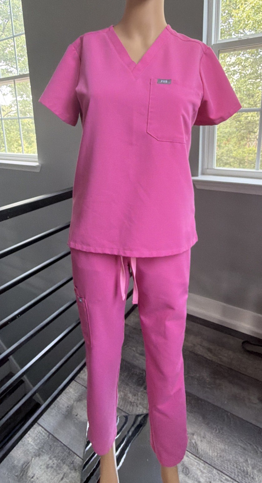 FIGS Technical Collection Women’s XXS/P Pink Scrub Set (Top & Pants)