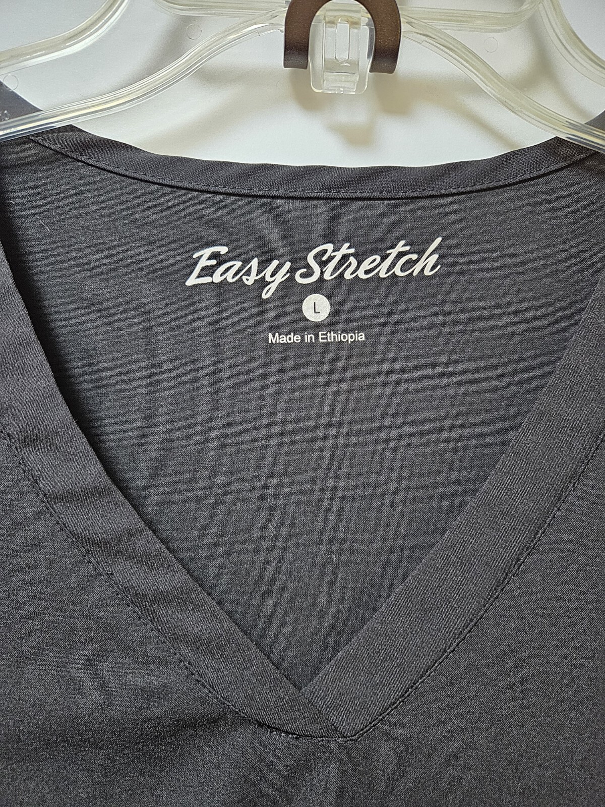 Easy Stretch Scrubs Women’s Onyx Black V Neck Large short sleeve double pockets