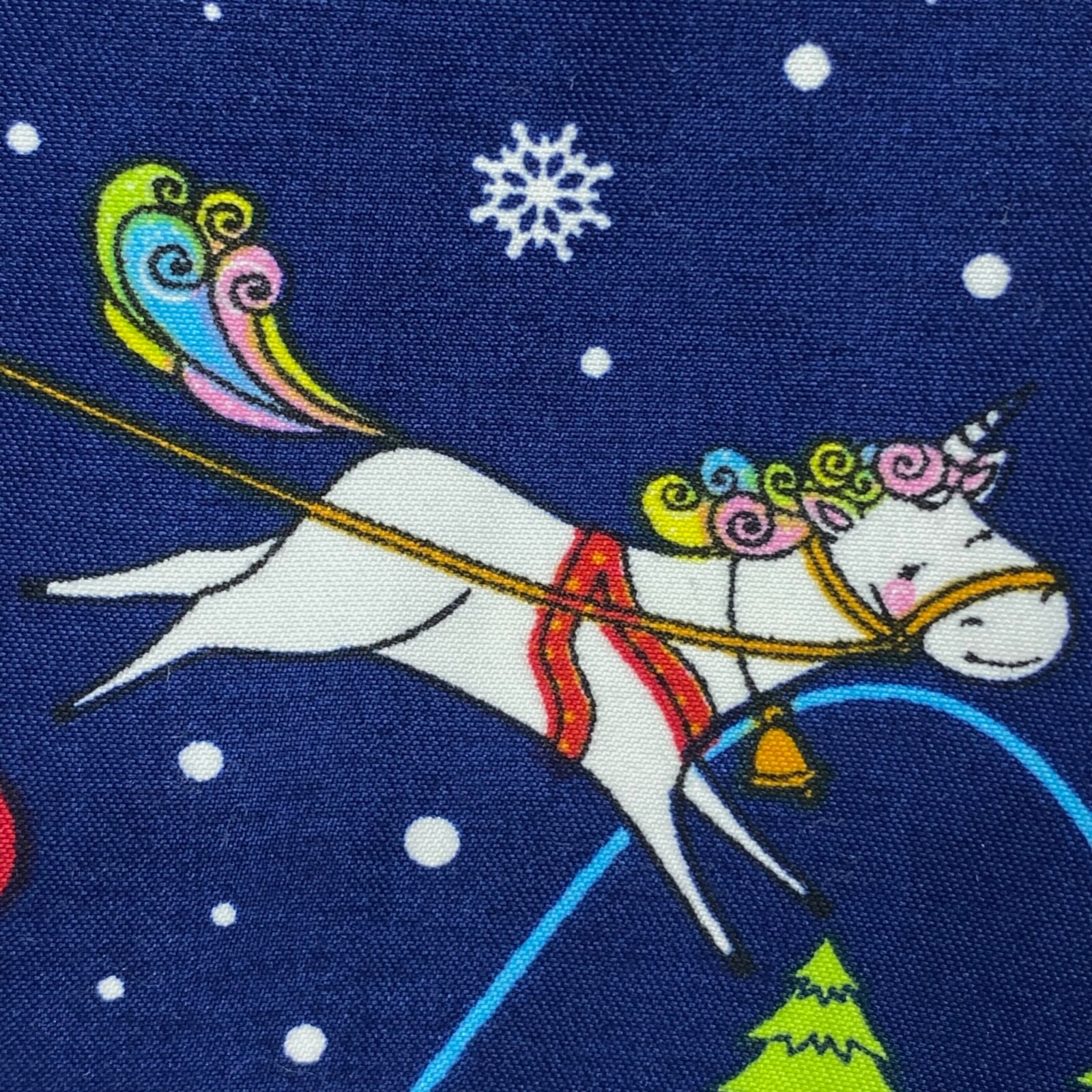 Serene Uniforms Womens Large Scrub Top Blue Christmas Santa Claus Unicorns SS