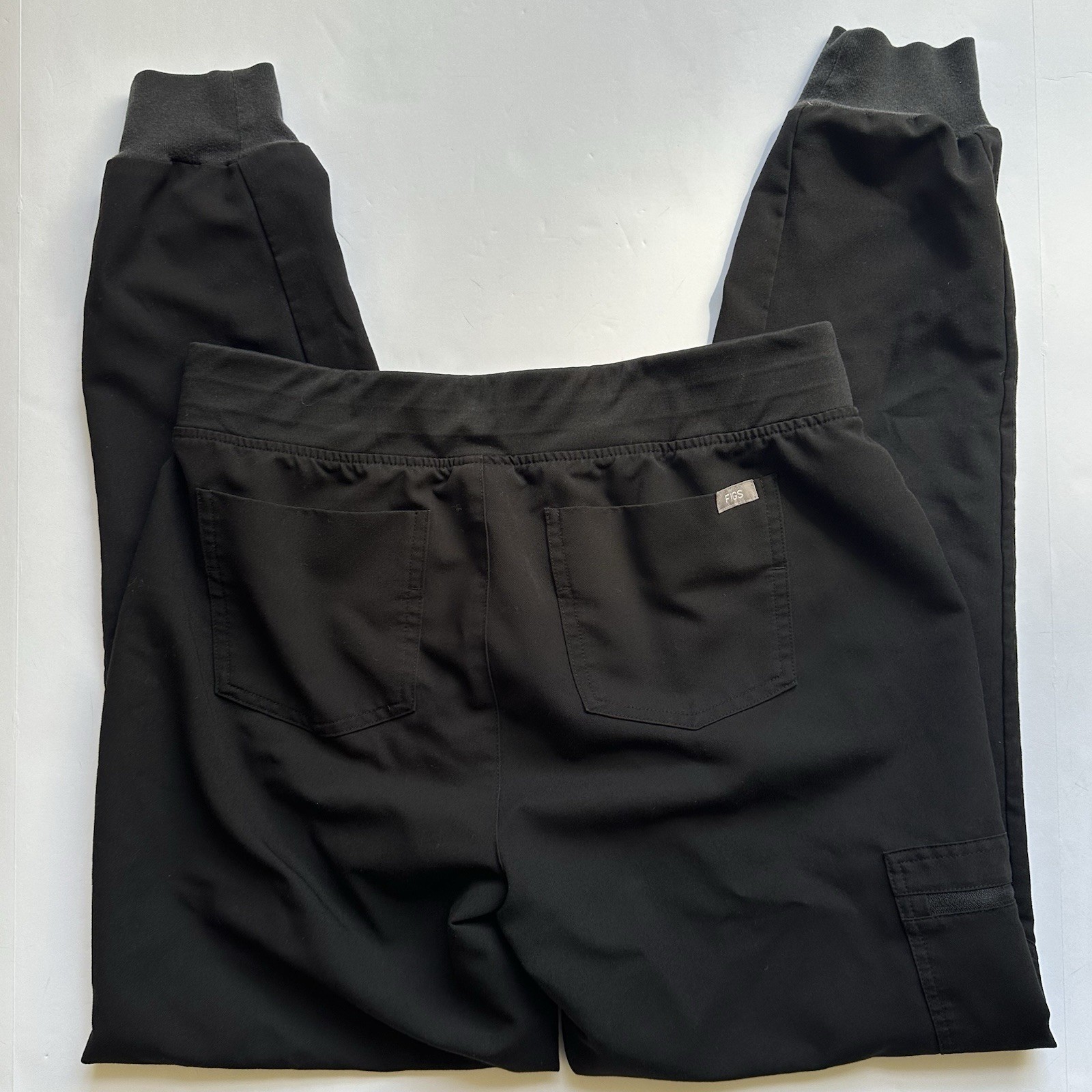 Figs Black Scrubs Size Medium Tall Jogger and Top Set