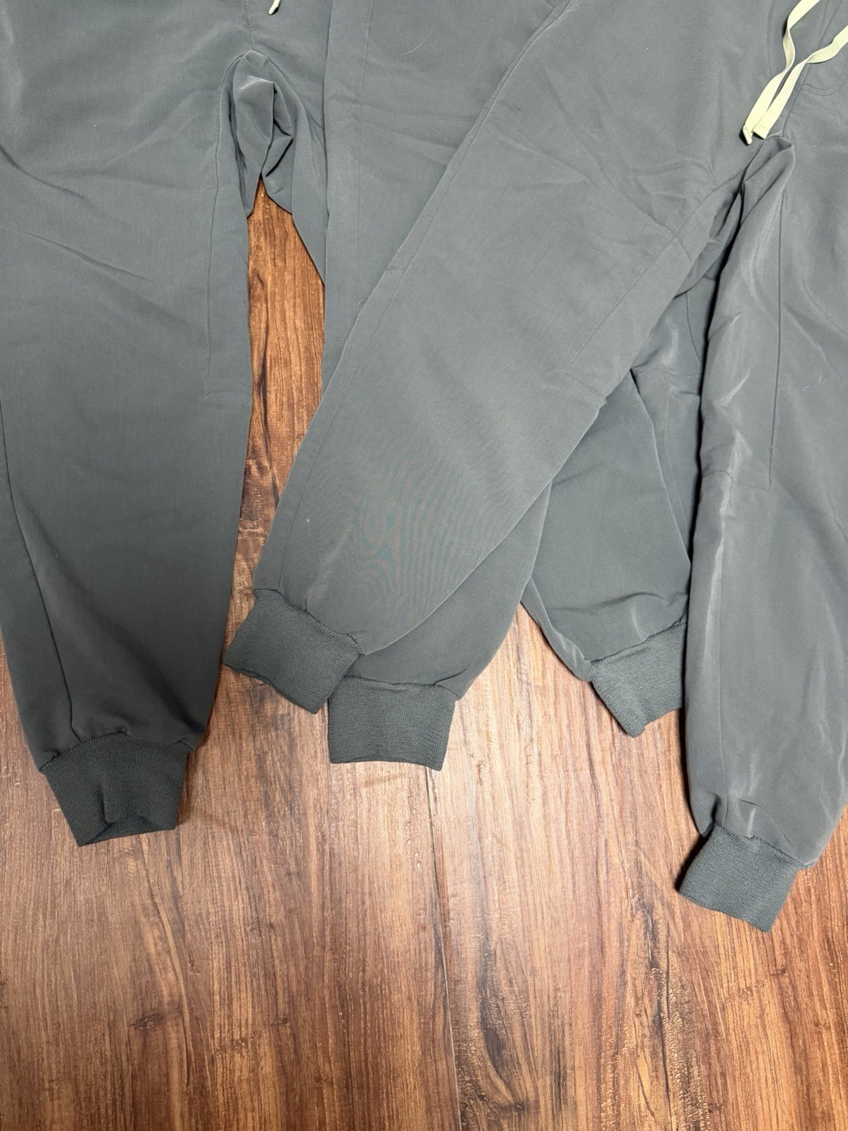 Figs Bonsai Scrub Joggers Bundle