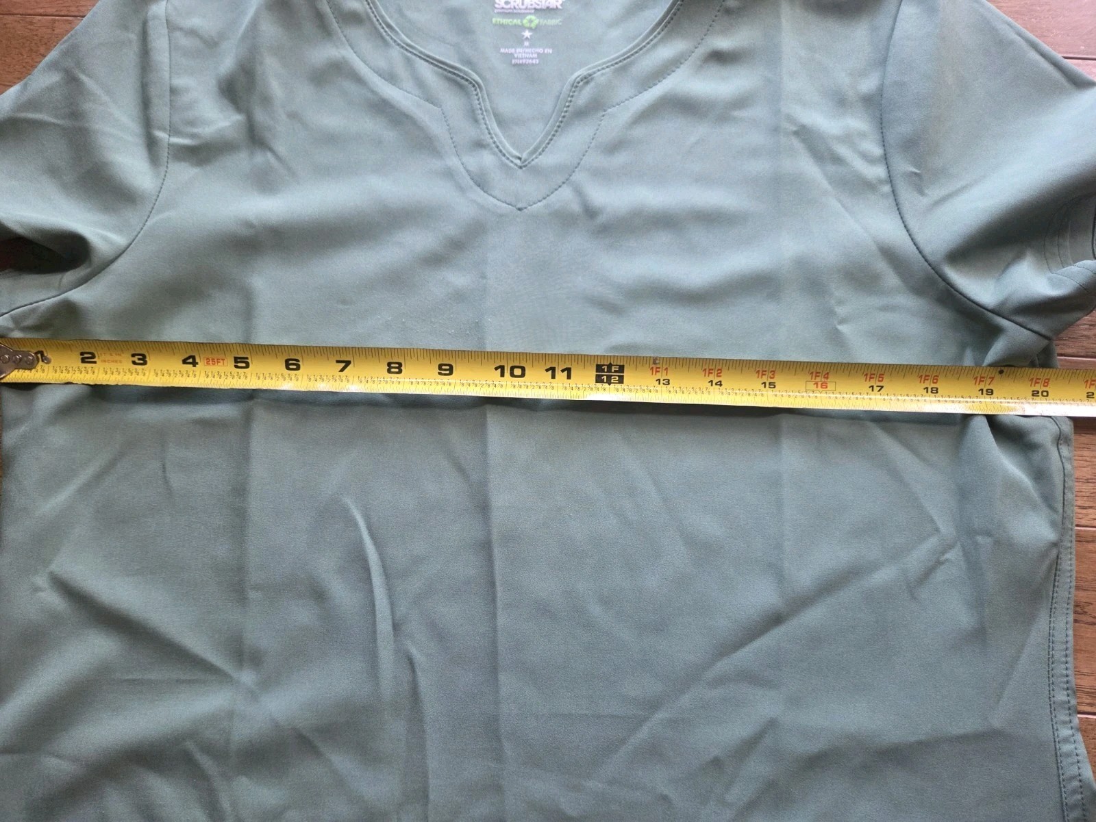 SCRUB SET!! Scrubstar Green Solid Unisex Scrub Set Top & Pants Size M Polyester