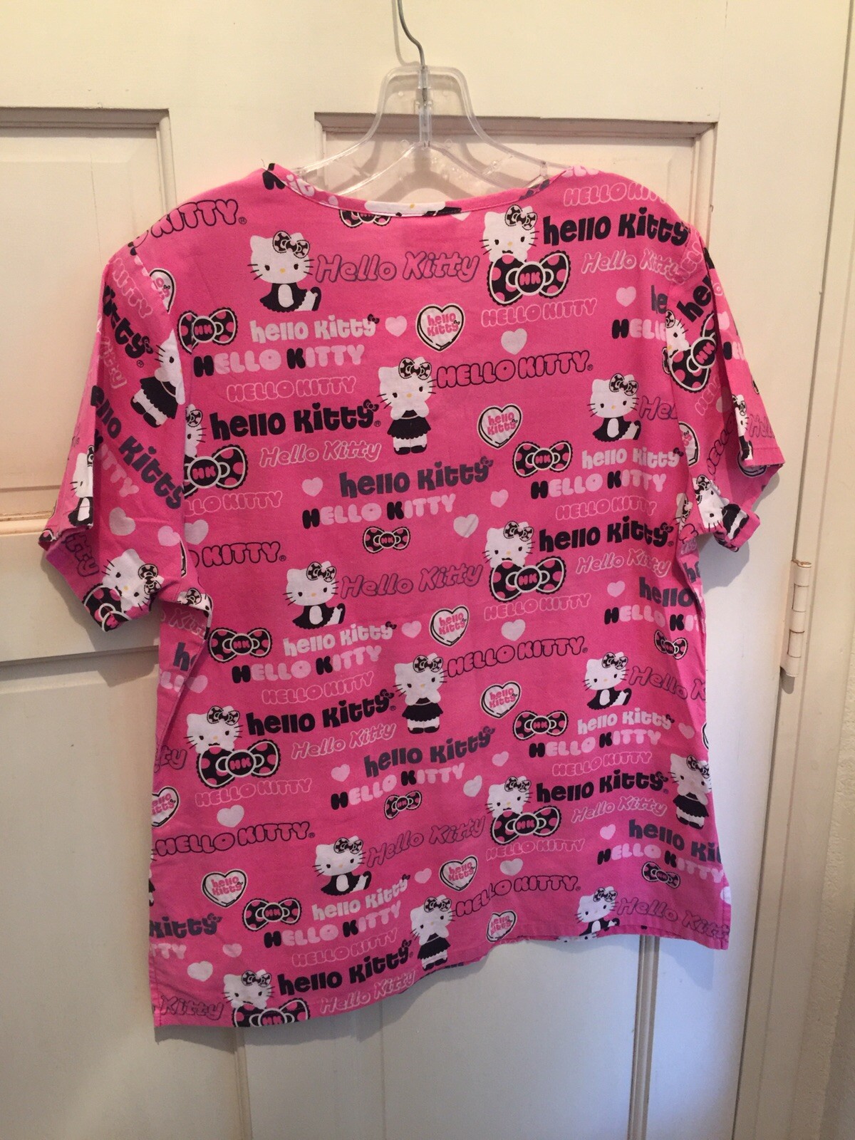 Hello Kitty Words Scrub Size Small