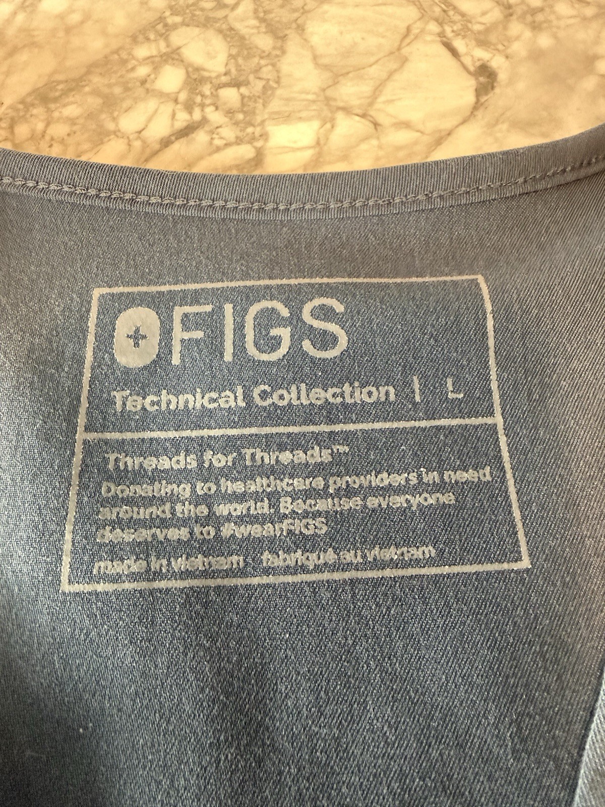 FIGS Scrub Set Dark Harbor Woman Catarina Top L Livingston Pant L Exc