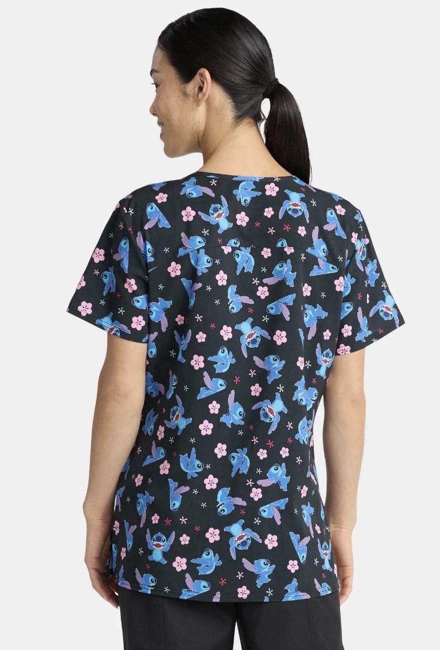 Lilo and Stitch Women’s Scrub Top with Pockets~NWT~S, M, L, XL or 3XL~Fast Ship!