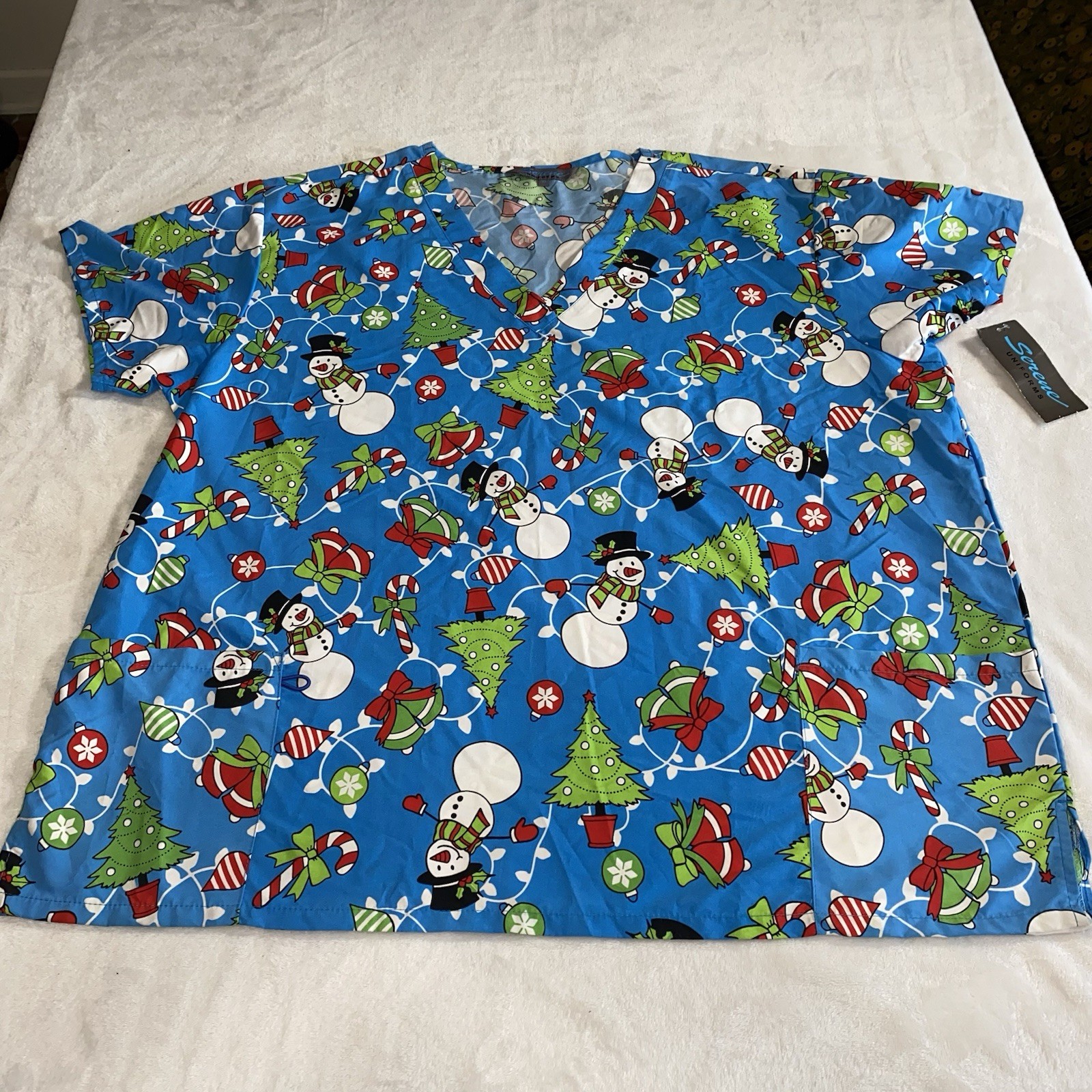 Serene Uniforms Womens Blue Scrubs Tops Christmas V-Neck 100% Polyester Size 3X