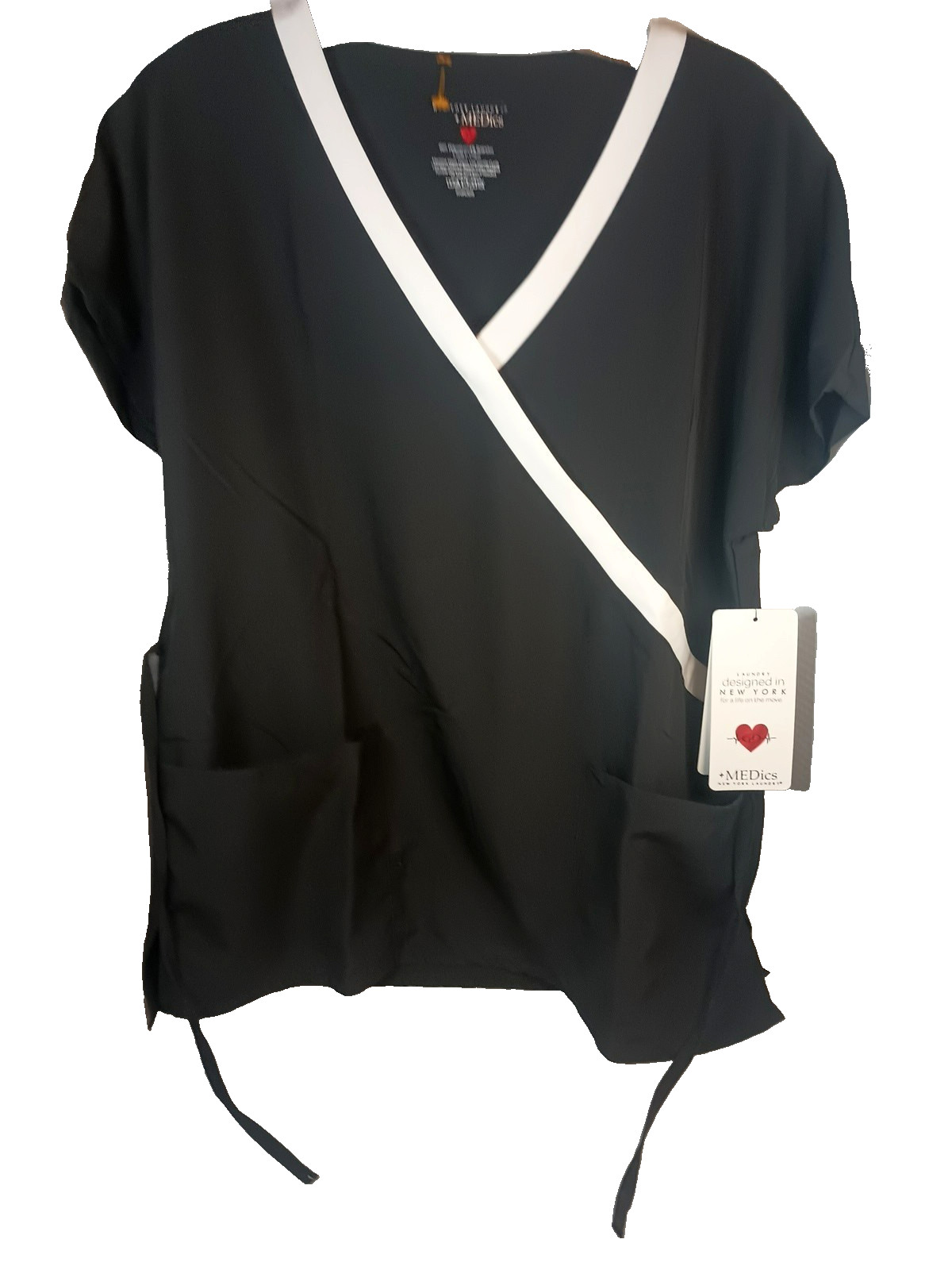 Black and White Scrub Top M NY Laundry +MEDics Back Tie 2 Waist Pockets New