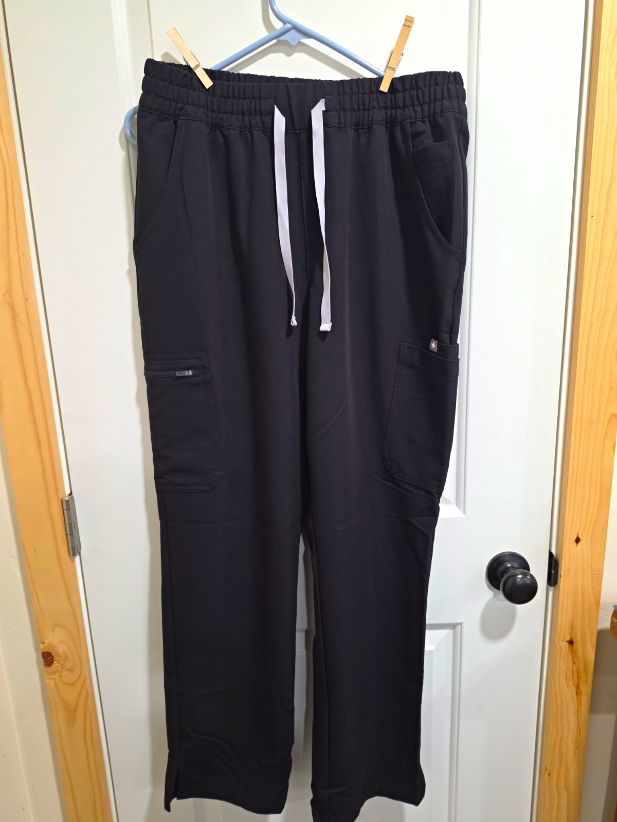 FIGS Technical Collection Women’s Scrub Pants Black Size L Drawstring Waist