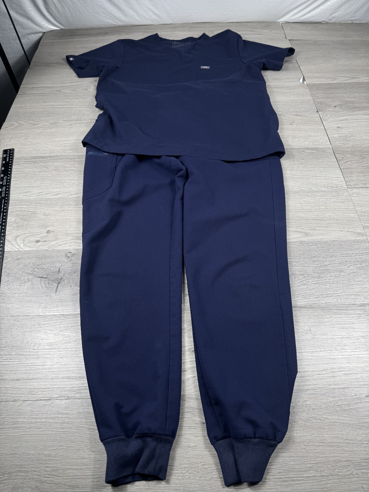 Figs Scrubs Blue Mid Rise Livingston Bottoms Top Set Pants M Tall Navy Zamora