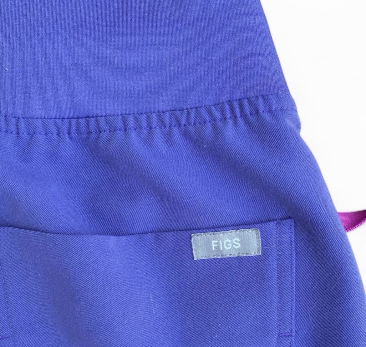 Women’s Lilac FIGS Scrub Set