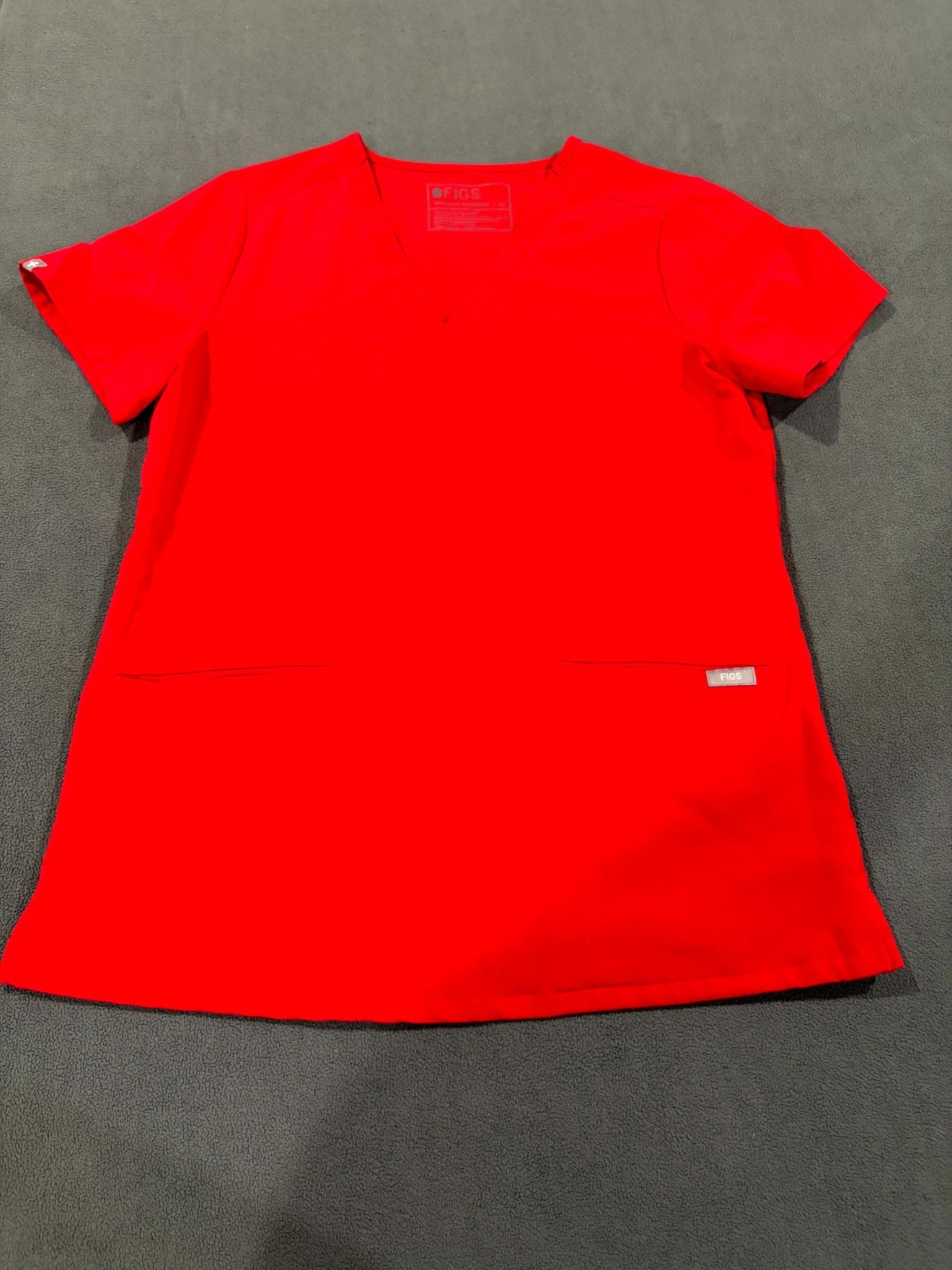 FIGS Technical Collection Scrub Top Women XS Red Stretch V Neck Medical Pullover