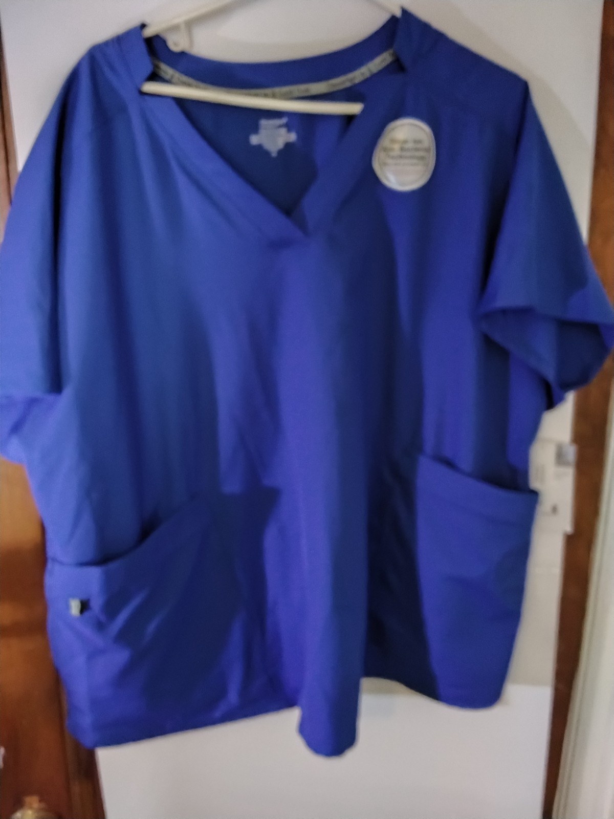 ClimateRight by Cuddl Duds Women’s 6-Pocket Scrub Top Blue 3X Poly/Spandex