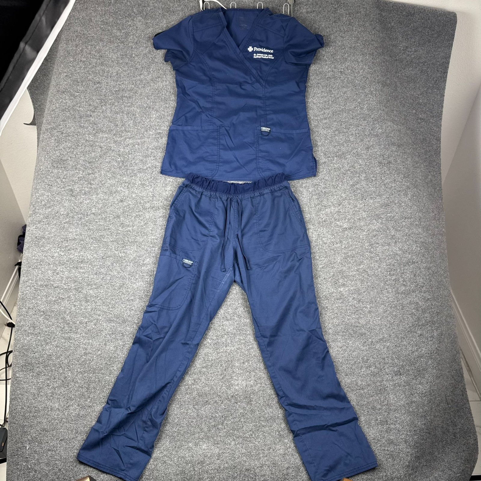 Cherokee Workwear Revolution Scrub Set Navy Blue V-Neck Top & Cargo Pants M