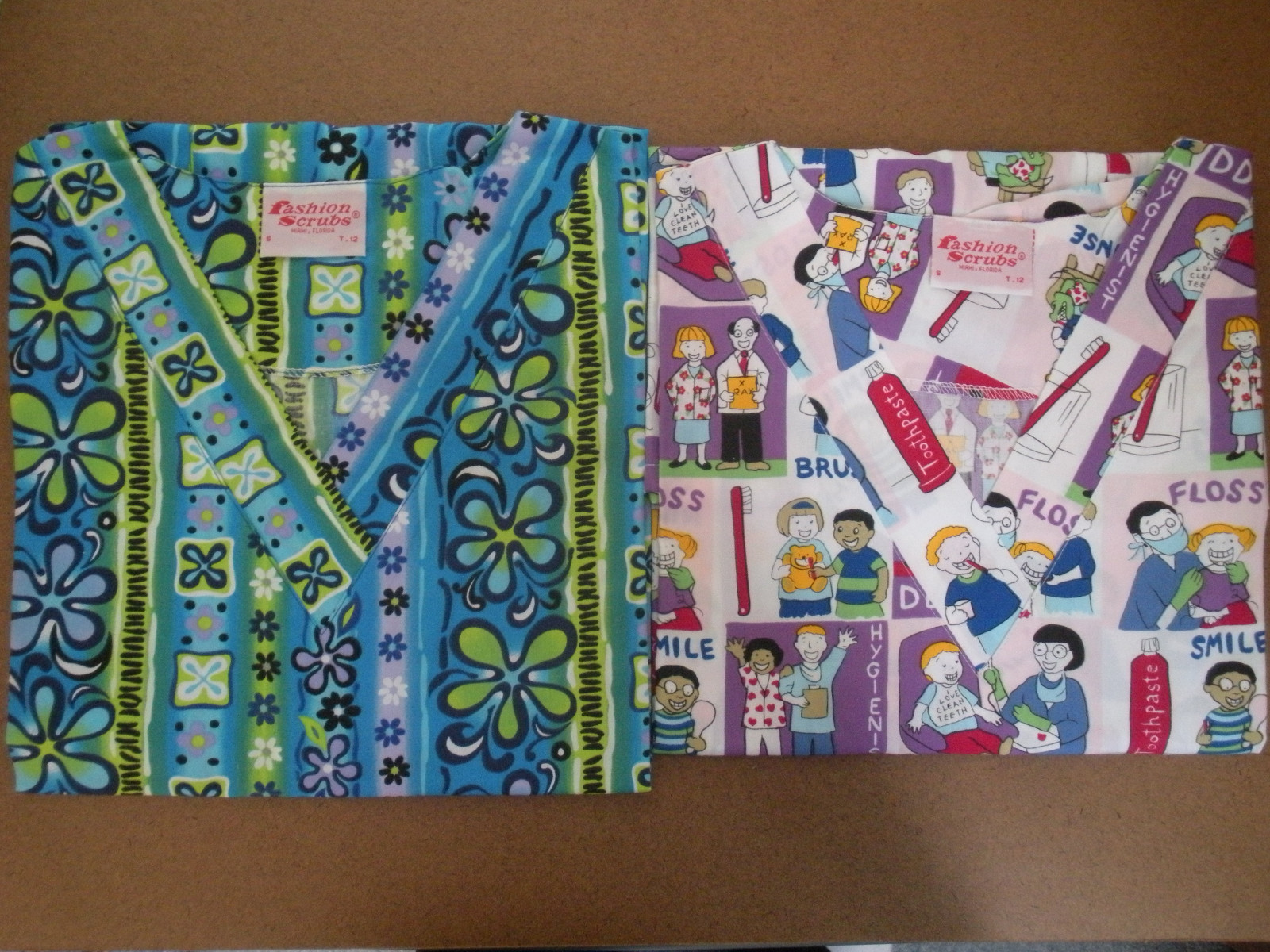 New Nursing Print Tops, 2-Pocket, V- Neck,