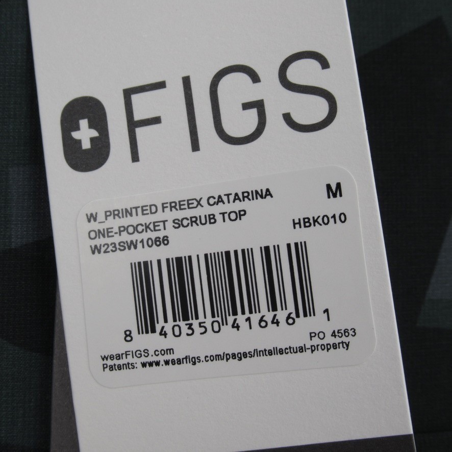 FIGS Women Catarina One-Pocket Scrub Top Green Camo Geometric Size M NWT