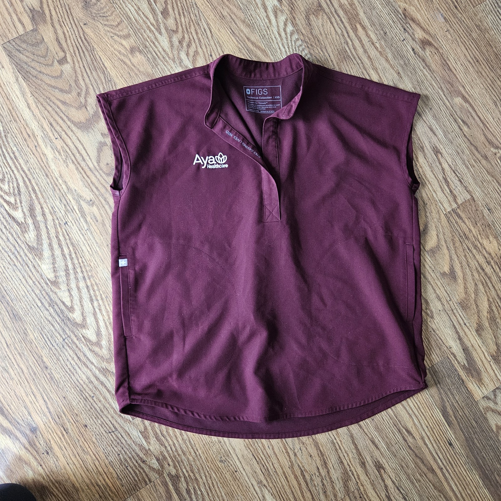 FIGS Technical Collection Maroon Red AYA HEALTHCARE Scrub Top Size XXS
