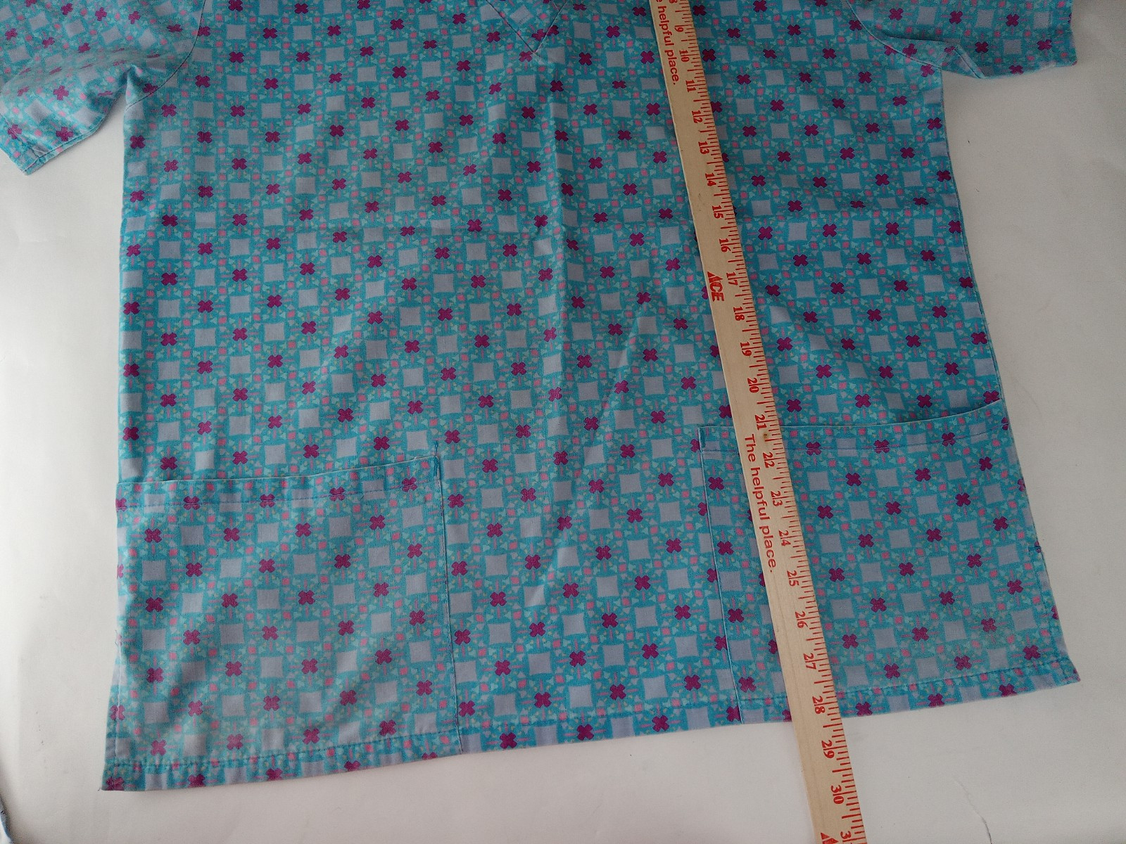 Lot of 2 Carol’s Scrubs, The Scrubs Co Women’s Size Large V-Neck Top