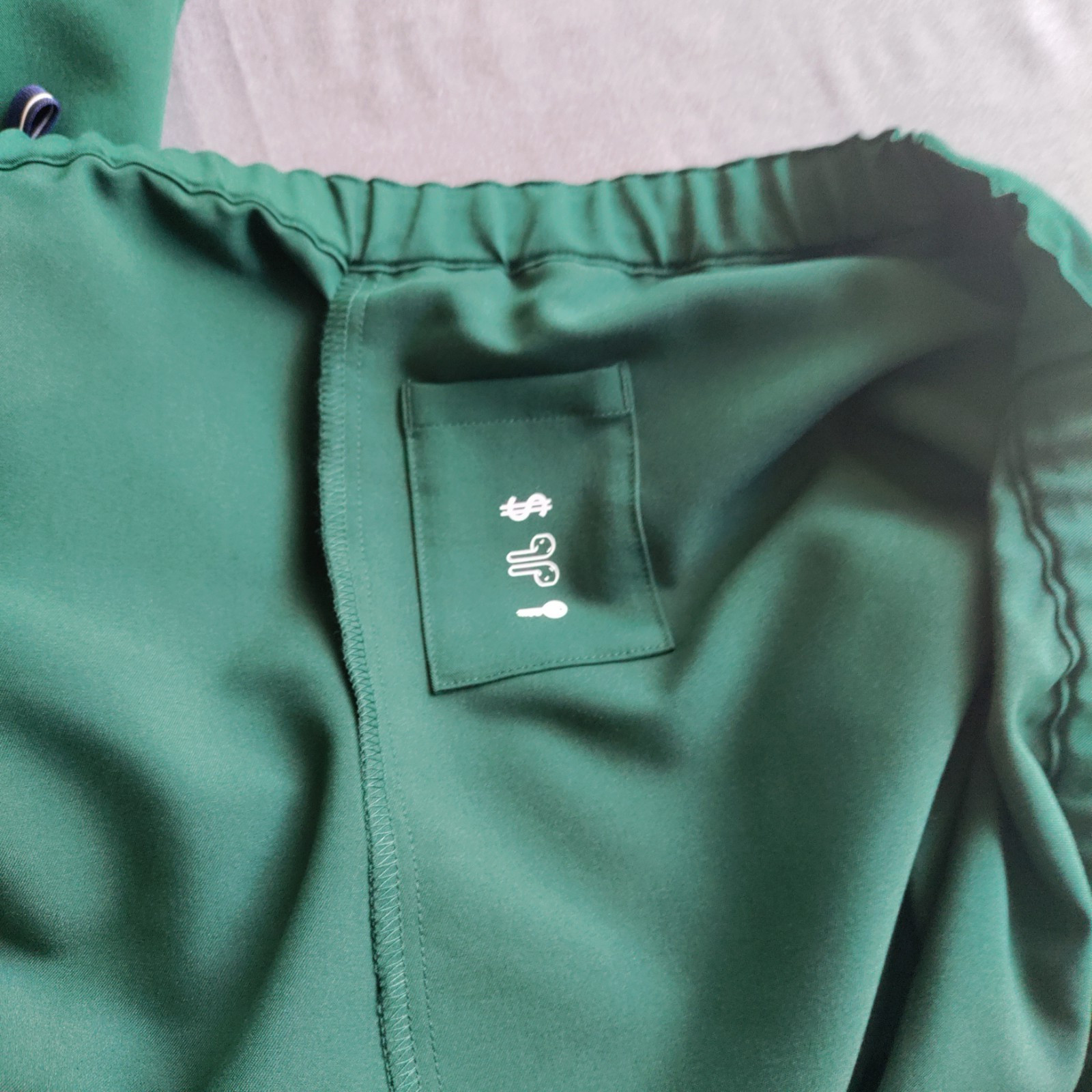 NWT Figs 5XLS Hunter Green Racing Pisco Straight Leg Elastic Waist Drawstring