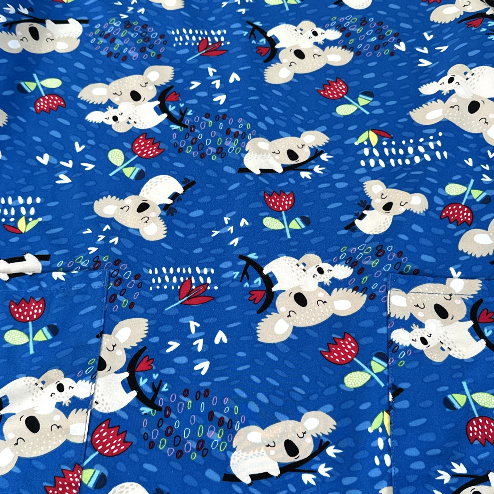 Zoe + Chloe Scrub Top Womens Medium Blue Koala Bears Floral Medical Nurse Peds