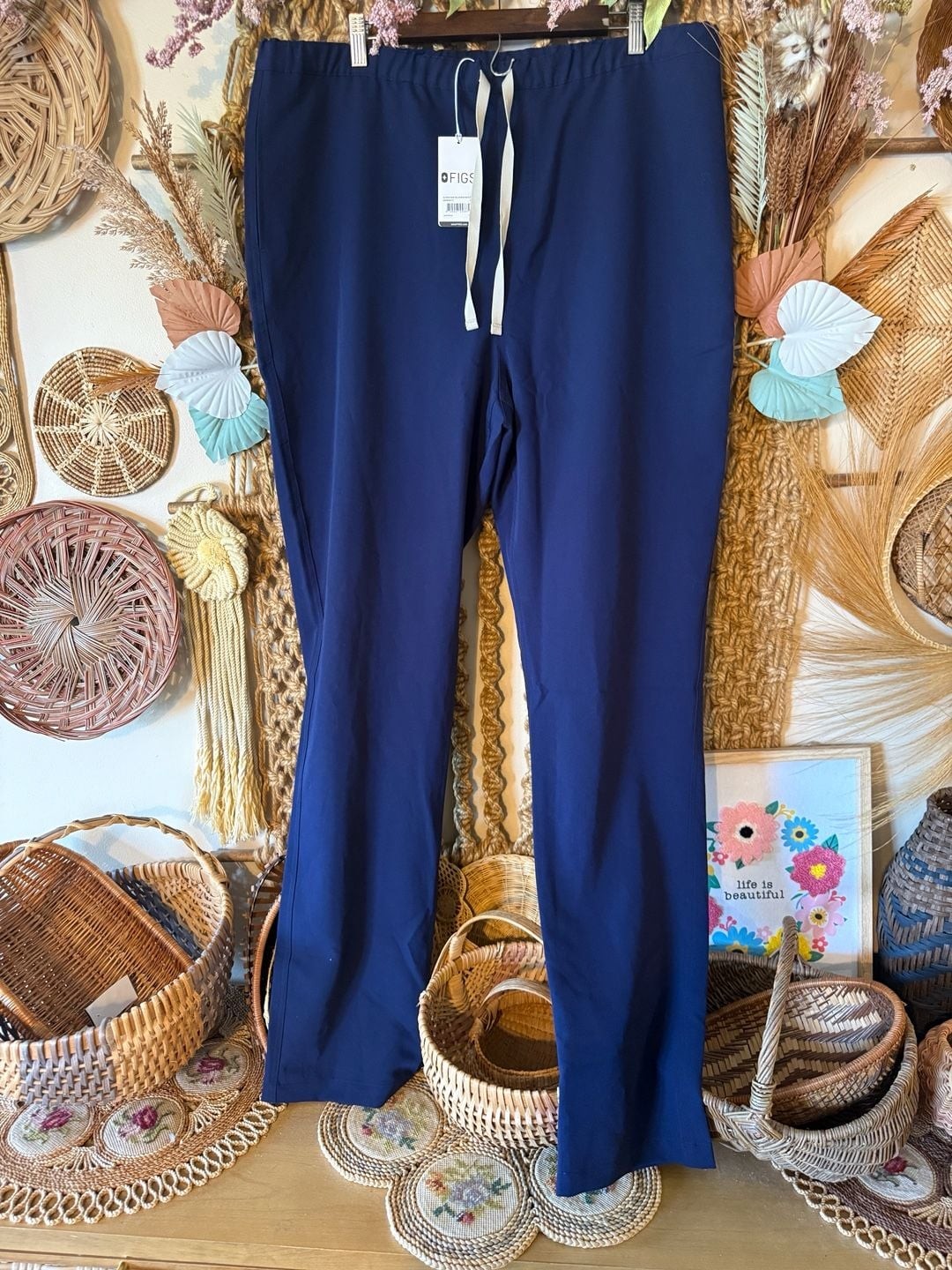 FIGS Pisco Slim Tall Scrub Pants in Navy