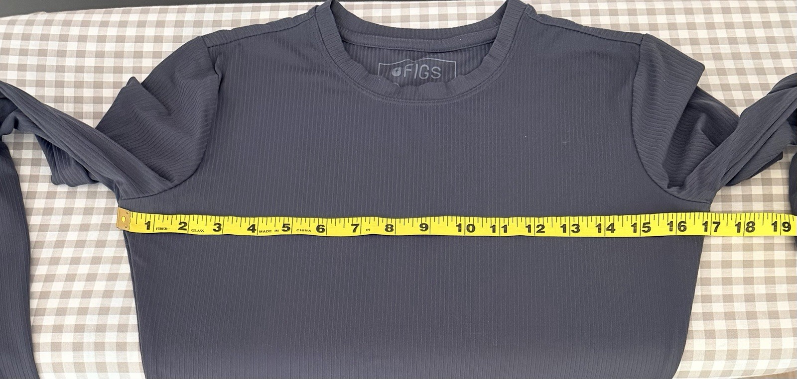 FIGS Palmer Ribbed Long Sleeve Underscrub Womens XS Gray Striped T Shirt Logo