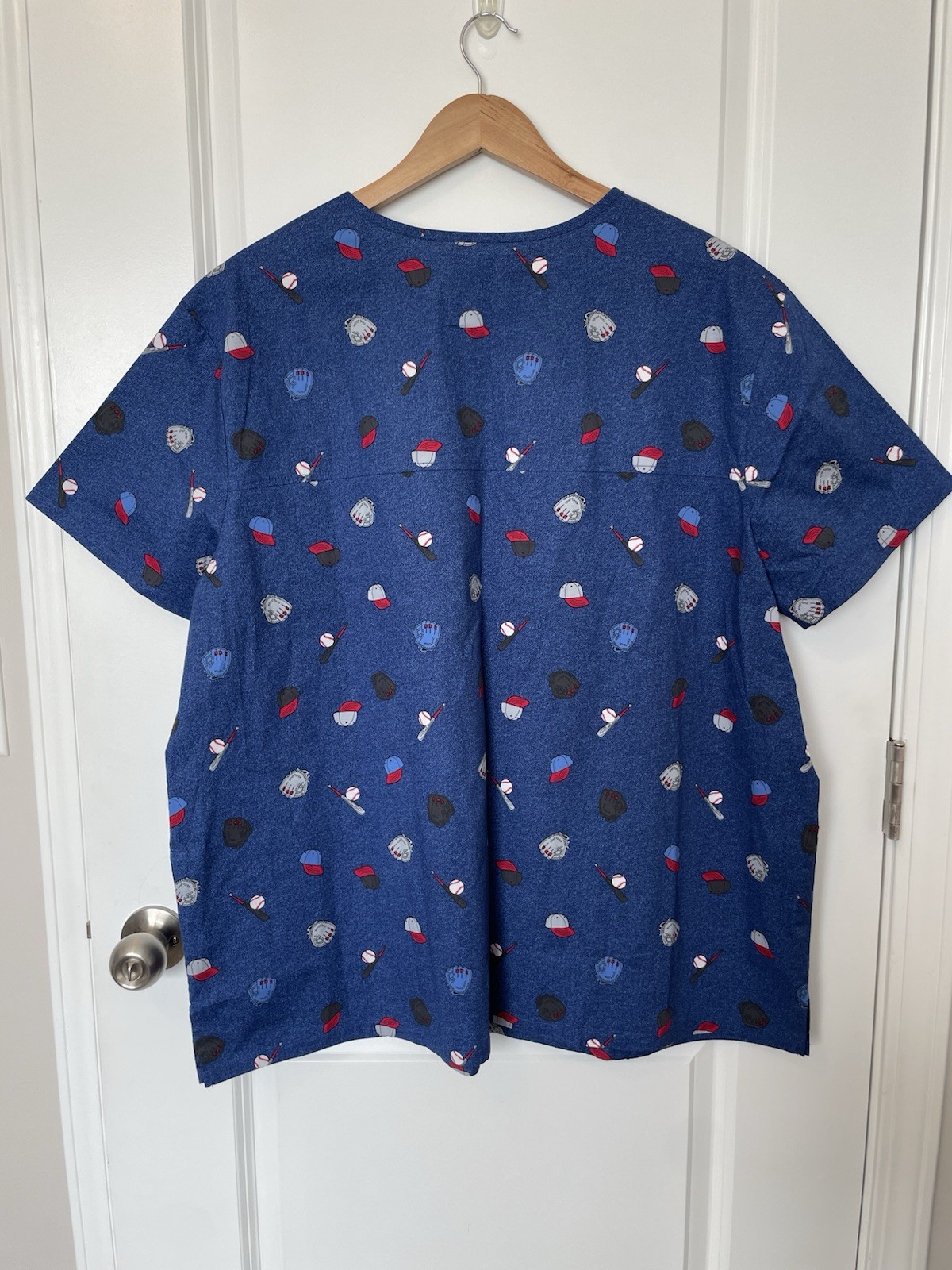 NWT Cherokee Uniforms Scrub Top Blue Jean Print Baseball Size 2X Blue Red Unisex
