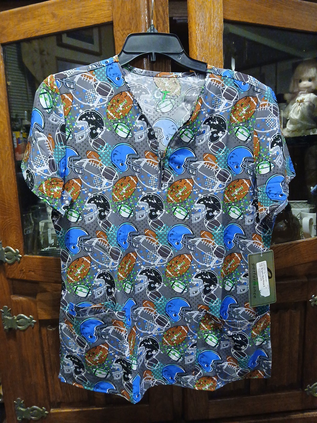 New Scrub Top Football Fun Size Medium V-Neck/3 Pocket “GT Performance” Womens