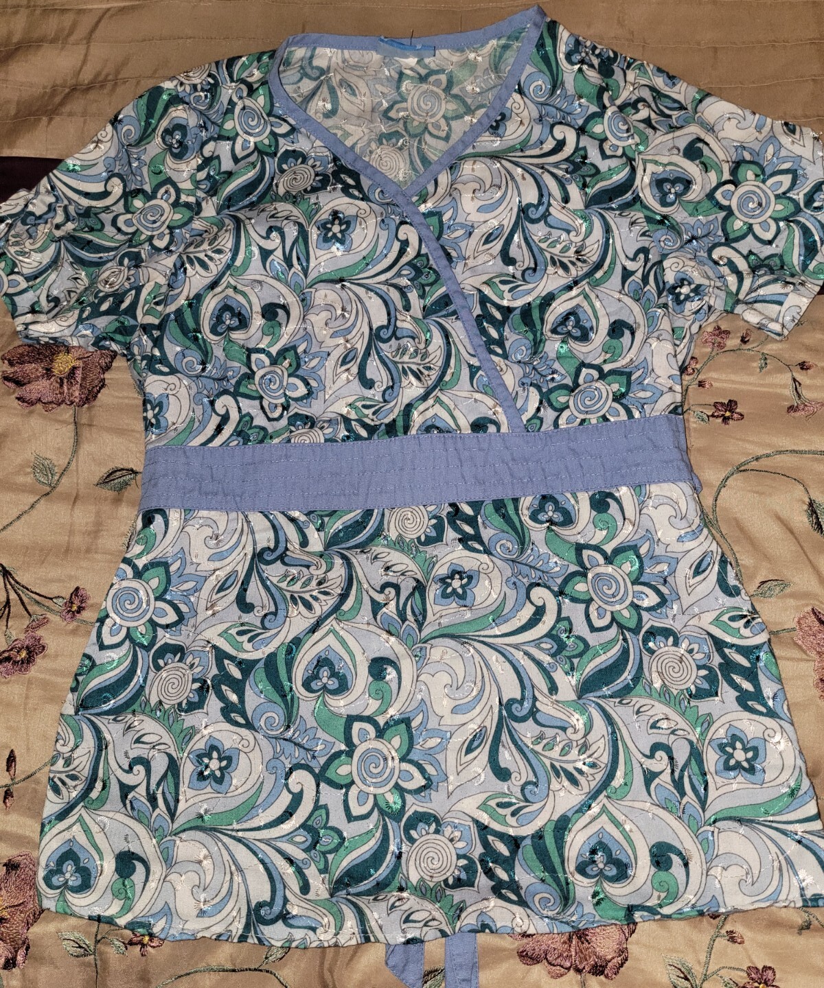Barco Elan Womens Medical Scrub Top Blue Paisley Embrodiered Lightweight Small