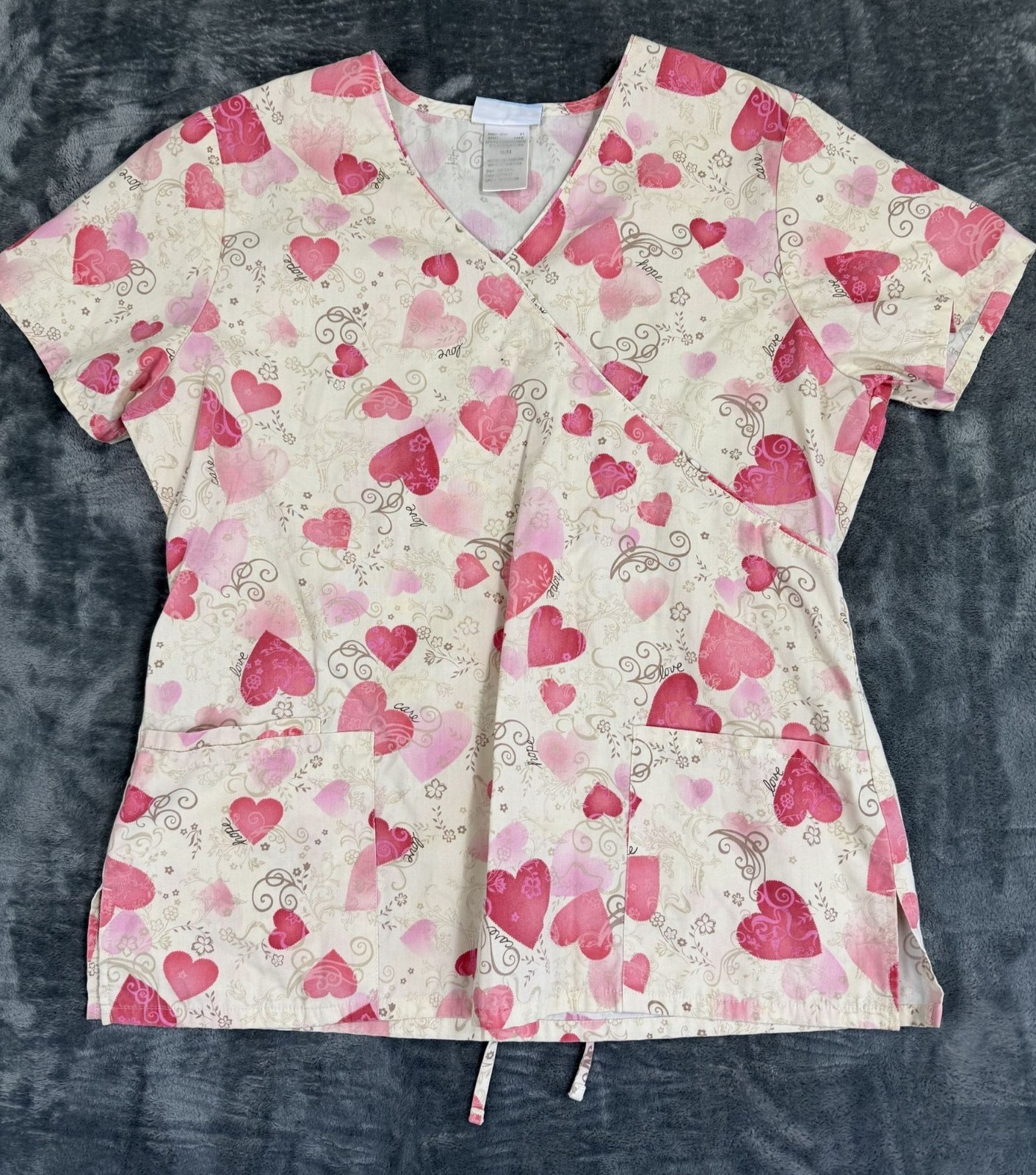 SB Scrubs Womens Medium V-Neck Heart Print Pink Beige Top